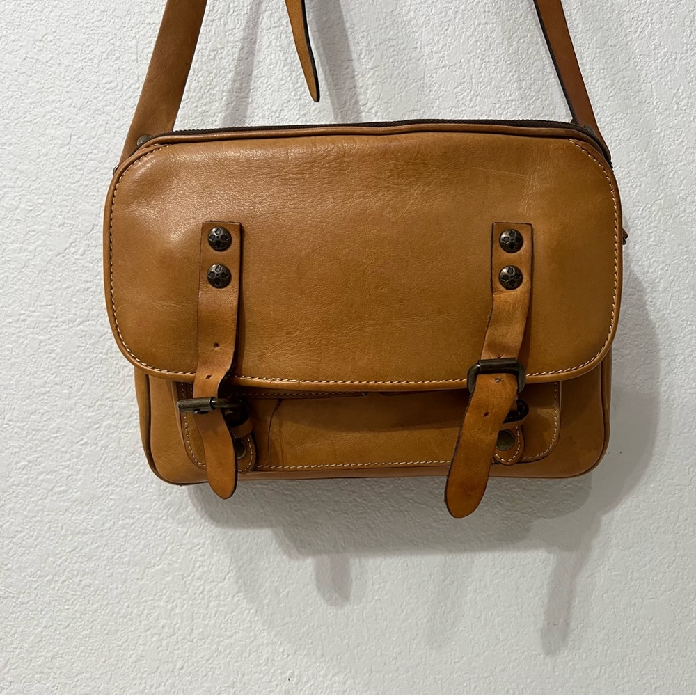 Patricia Nash Tan Leather Bag